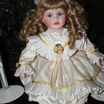 muñecas de porcelana